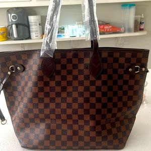LV Purse
